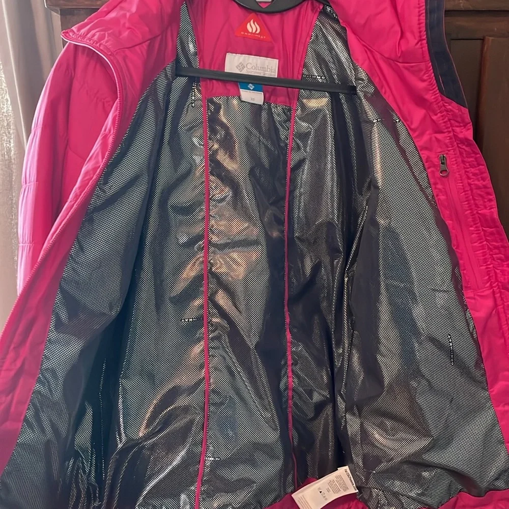 Columbia Mighty Lite Pink Omni-Heat Jacket. Size XS - Picture 6 of 8
